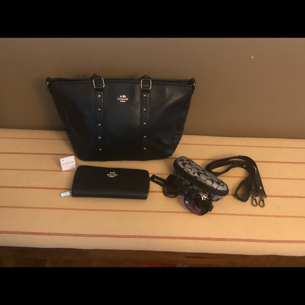 Brand New Coach Gift Set.  Value $600